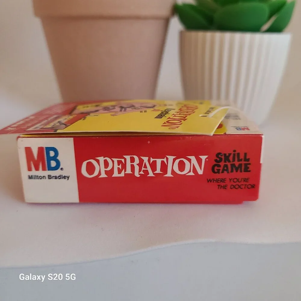 Milton Bradley Operation‎ Game Miniature Keychain Multi-Color NEW Collectible